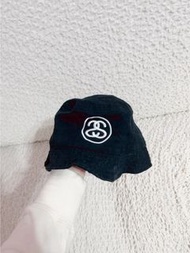 Stussy 漁夫帽