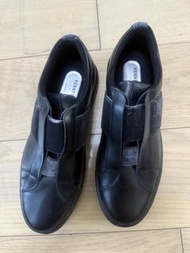 Kenneth Cole New York 黑皮鞋休閒鞋