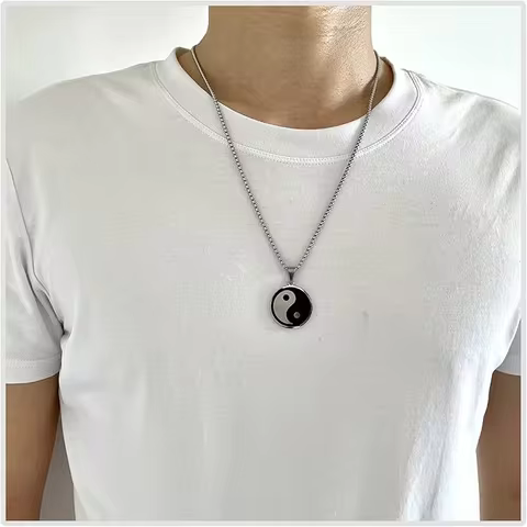 Yin-Yang Corrosion Necklace Hip-Hop Tai Chi Bagua Titanium Steel Pendant Tai Chi Couple Necklace