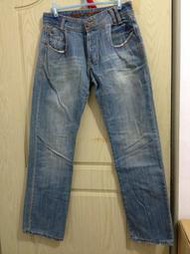 【二手雜貨舖】日本製 Levis 淺藍色牛仔褲 $600 [FN60222-2]