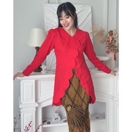 MERAH Danur Ayu Red Scallop Kebaya