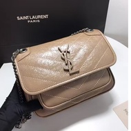 [Original Authentic with Packaging Box] SAINT LAURENT YSL Niki Logo Logo Retro Pleated Leather Stray