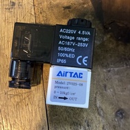Airtac 2V025-08 ; 2/2 Way AIRTAC solenoid Valve