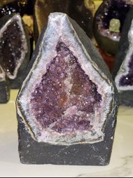 🔮超極品🔮天然烏拉圭小晶洞 桌面小紫晶洞/彩晶洞 烏拉圭紫彩晶洞 紫黃晶洞 綠幽靈晶洞 水晶簇帶洞（可放水晶手串消磁淨化）