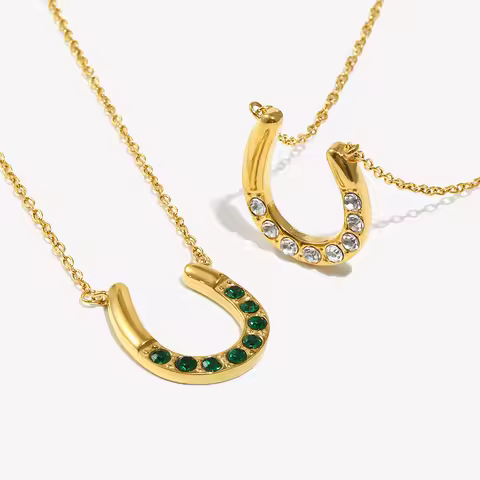 E.B.belle Lucky Horseshoe Pendant Necklace Water Resistant 316L Stainless Steel Decoration 18K Gold 