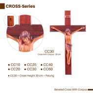 Salib Dinding dengan Corpus