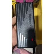 Charger 3s 4s battery 3.7v 18650, 21700,...