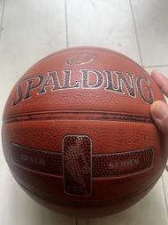 Spalding Basketball 籃球 size 5