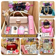 Birthday Gift box Surprise Gift box Anniversary Mother’s day Gift box Hadiah untuk Perempuan Wanita 