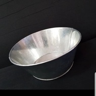 2 sizes of Legit Layered Pan, Round Zinc Material, 20x8 cm, 22x8cm/, Anti-dent Baking Pan