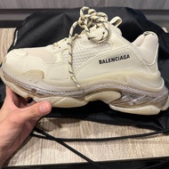 巴黎世家balenciaga triple s