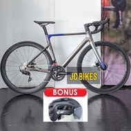 Ivan Sepeda Balap Roadbike Java Vesuvio Uci 105 Aero 700C Sports Bali