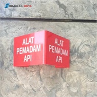 Fire Extinguisher Signage Sticker Arrow Pointing Pemadam Api 灭火器 Emergency Fire Extinguisher Wall Pl