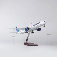 47CM Airplane Model United Airlines B777 Boeing Airplane Model Civil Airlines Passenger Aircraft Orn