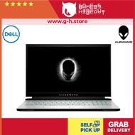 Dell Alienware M17 R3 75165-2070-W10 17.3'' FHD 144Hz Gaming Laptop
