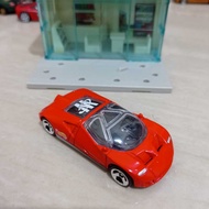 Hotwheels white's guide for ford gt 90 iron base special edition