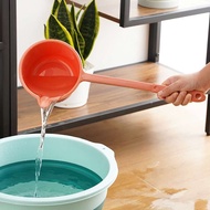 Long Handle Plastic Water Scoop Baby Shampoo Scoop Kitchen Thickened Water Scoop Water Scoop Childre