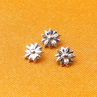 ASTM-F136 Titanium flower 16G Top Internally Threaded Labret Piercing ear piercing and helix piercin