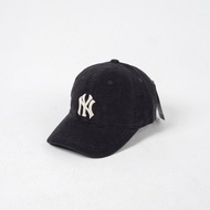 MLB NY WHITE BLACK SUEDE CAP 100% Original - OS ADJUST