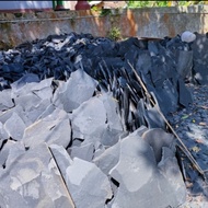 Batu Templek Alam Hitam Untuk Dinding Pagar Lantai