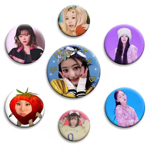 50/58mm Twice Lovely Brooch Soft Button Pins Sana Jihyo Mina Dahyun Chaeyoung Nayeon Jeongyeon Momo 