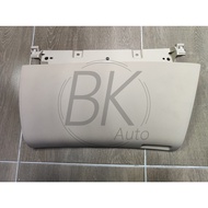 (ORIGINAL QUALITY) TOYOTA INNOVA 2004 GLOVE BOX COVER / DASHBOARD DRAWER COVER 55440-0K030
