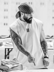 เสื้อยืดแขนกุดคอตตอนหลวมๆ สำหรับผู้ชายและผู้หญิง FOG VUJADE ร่วมงานกัน 3 แถบ สไตล์อเมริกัน ทรงหลวมๆ