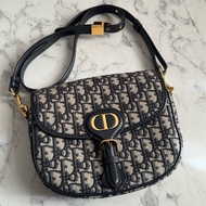 Dior藍提花BODDY中型馬鞍斜背包 經典中性款✨✨
