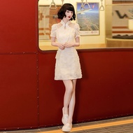 Bone-Eroded Cheongsam 2024 - Young Fashionable Champagne-Colored Petite Trendy Style