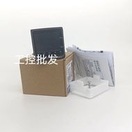 High Precision Thermostat E5CC-QX2ASM-800 E5CC-RX2ASM-880 E5EC-RR2ASM-820