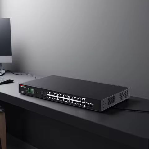28 Port Gigabit PoE Switch 24 Port PoE with 2 x Uplink Gigabit Ports, 2 x 1G SFP Slots 410W Plug and