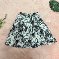 Black And White Skirt Above The Knee