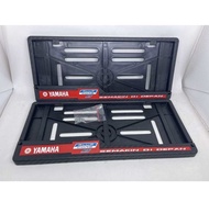 Cover Bingkai Plat Nomor Motor List YAMAHA Blue Core Merah Tempat Plat Nomor Motor Yamaha Blue Core 