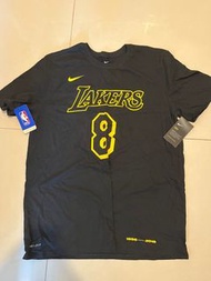 Kobe Nike kobe bryant lakers number tee 前8後24 退休紀念版