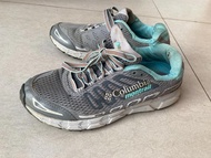 [Preloved] Columbia Montrail Bajada III Trail Running Sepatu Gunung