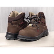 LIGHT WEIGHT MID CUT ESD OSCAR SAFETY SHOES 831 METAL FREE