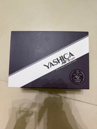 YASHICA MF-2 super 35mm