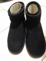 Ollie 雪靴 正韓  低筒 黑 尺寸：24.5（適合24腳$