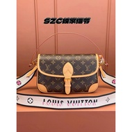 Bag Baguette Bag Diane Handbag Presbyopic Retro Baguette Bag Wide Shoulder Strap Shoulder Bag Messen