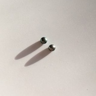 3mm Black Pearl Stud Earrings 渾圓黑珍珠耳環