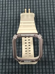 新淨 二手 適用於 Fitbit Versa 1 代 及 Versa Lite 淺粉紅色 PC 邊框 + TPU 一體錶帶 $10