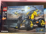 LEGO 科技系列 42081 Volvo Concept wheel loader ZEUX