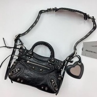 Balenciaga 機車包 黑色斜挎包