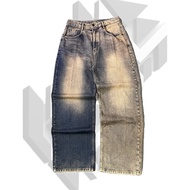Fading wash jeans
