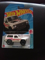 Hot wheels NISSAN PAYROL CUSTOM white