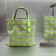 【Fast delivery】Issey Miyake-Colorful diamond grid shoulder bag, six grid handbag for women