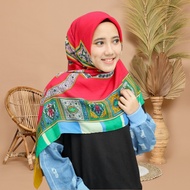 Bella Square Syar'i 9 Square Hijab Motif