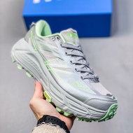 2025 New 【Original】 HOKA Mafate Speed 2 แฟชั่นระบายอากาศดูดซับแรงกระแทกสบายรองเท้าวิ่งชายและหญิงรองเ