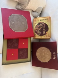 雙黃白蓮蓉月餅