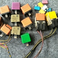 Relay + Socket Bmw E36